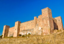 Castilla-La Mancha vivirá un domingo estable con máximas de hasta 33 grados y descenso ligero de temperaturas Castilla-La Mancha vivirá un domingo estable con máximas de hasta 33 grados y descenso ligero de temperaturas