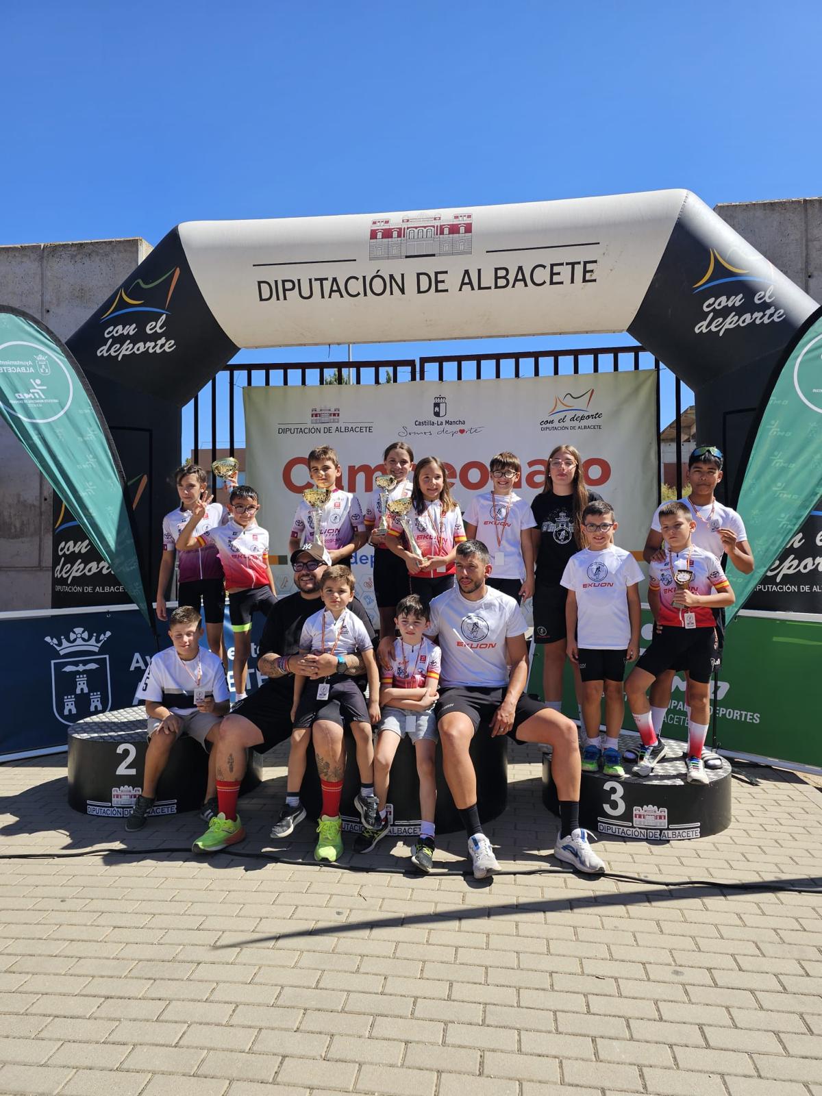 Valeria y Silvia Castillejos llevan el nombre de Tomelloso al podio en el cierre del Trofeo Federación de Escuelas de Castilla-La Mancha