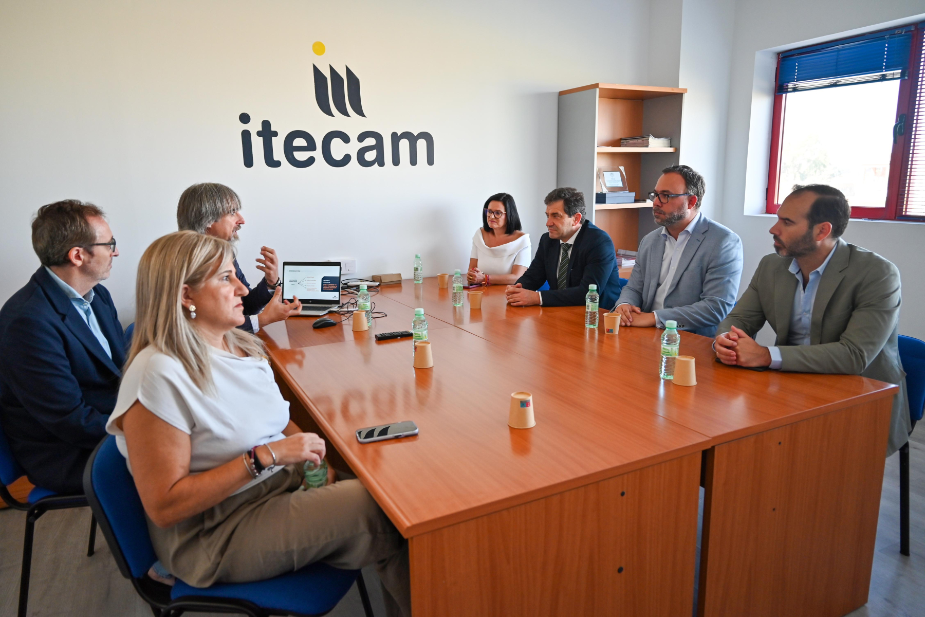 Valverde pone en valor el convenio de la Diputación con el ITECAM que ha hecho posible la colaboración con 20 proyectos empresariales en ocho municipios del Campo de Montiel 3 Valverde pone en valor el convenio de la Diputación con el ITECAM que ha hecho posible la colaboración con 20 proyectos empresariales en ocho municipios del Campo de Montiel