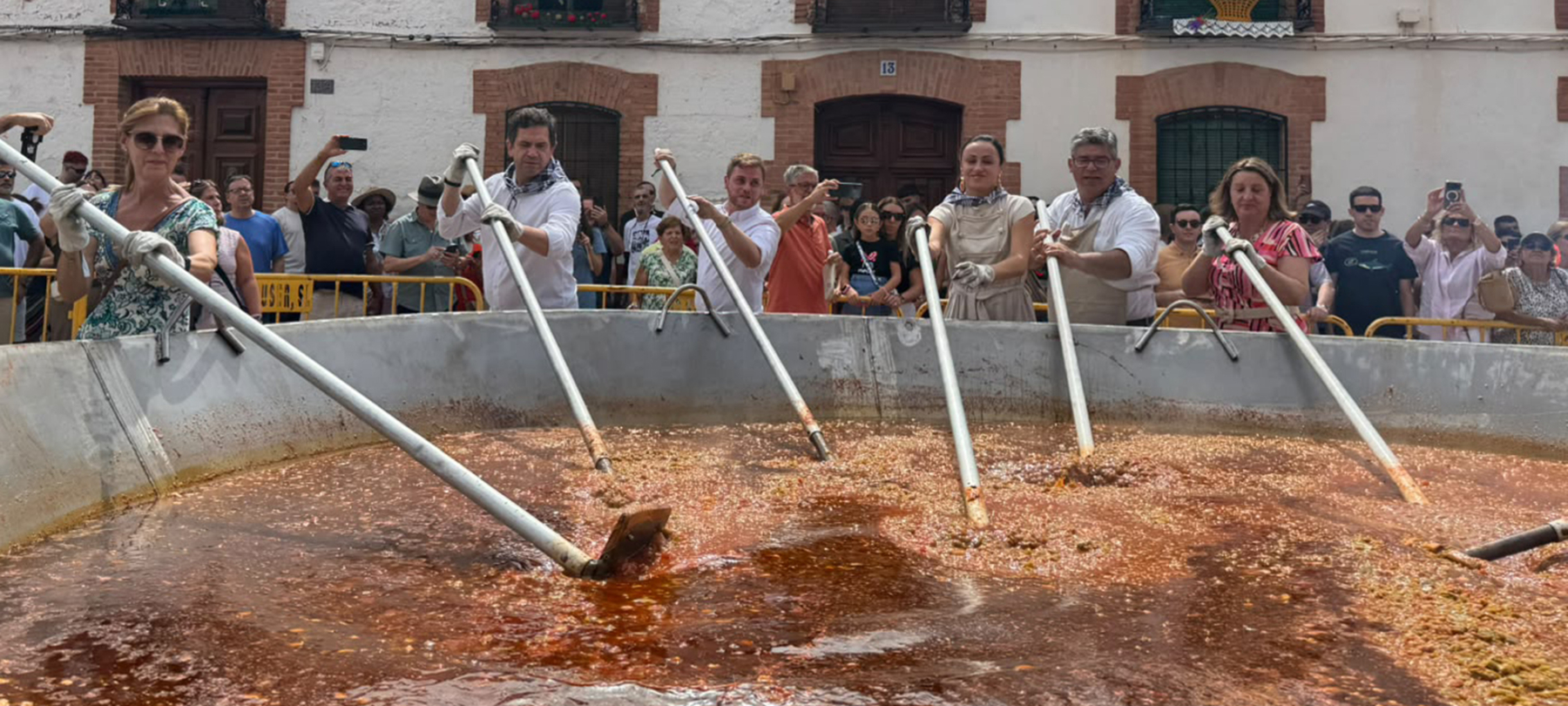 Valverde reitera en Villanueva de los Infantes el compromiso de la Diputación con las tradiciones que generan riqueza y oportunidades en los pueblos 2 Valverde reitera en Villanueva de los Infantes el compromiso de la Diputación con las tradiciones que generan riqueza y oportunidades en los pueblos