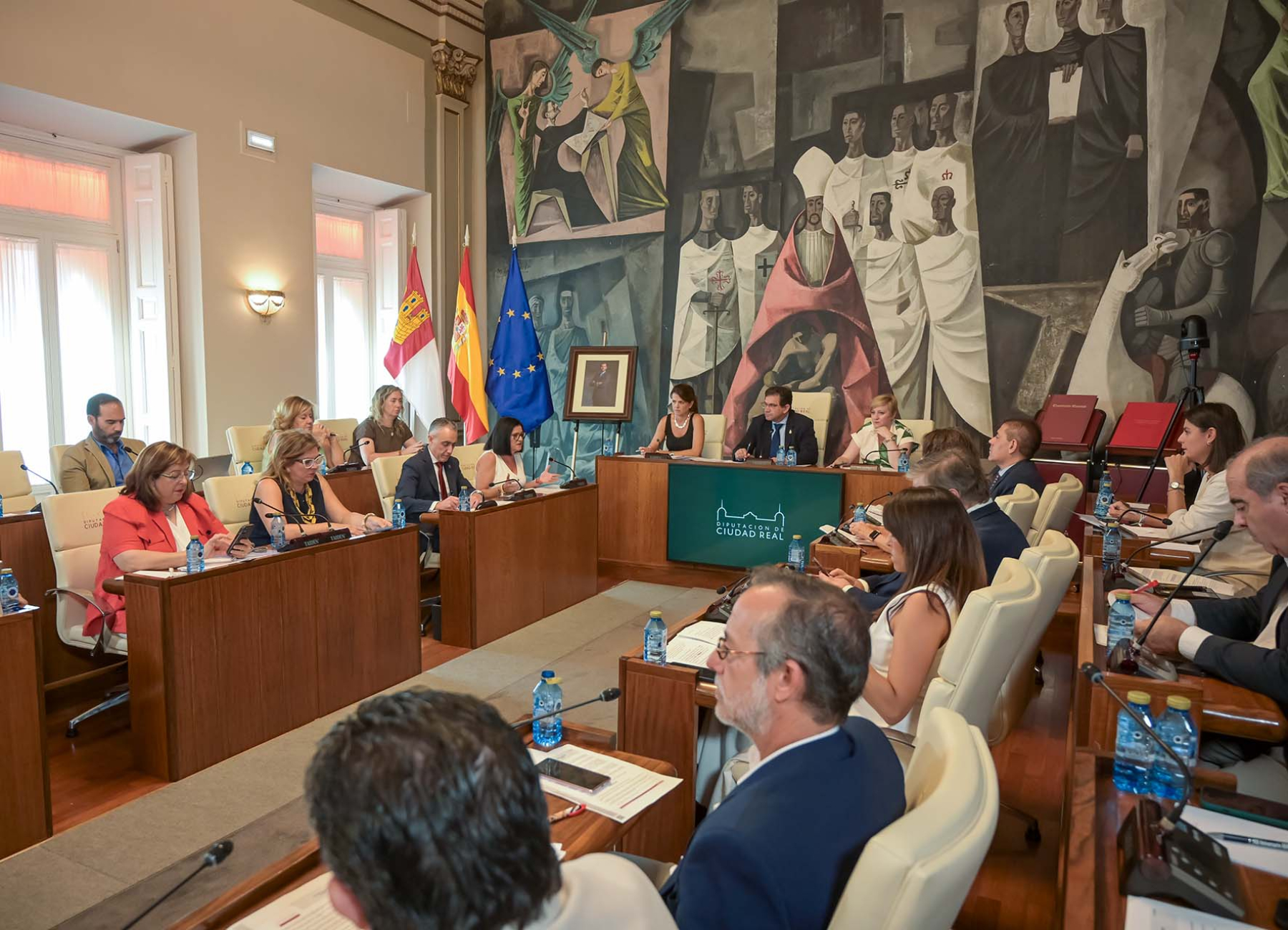 Valverde reitera la necesidad de “un gran acuerdo nacional” sobre el agua y exige soluciones frente a “la prohibición, la restricción y la confrontación” 2 Valverde reitera la necesidad de “un gran acuerdo nacional” sobre el agua y exige soluciones frente a “la prohibición, la restricción y la confrontación”