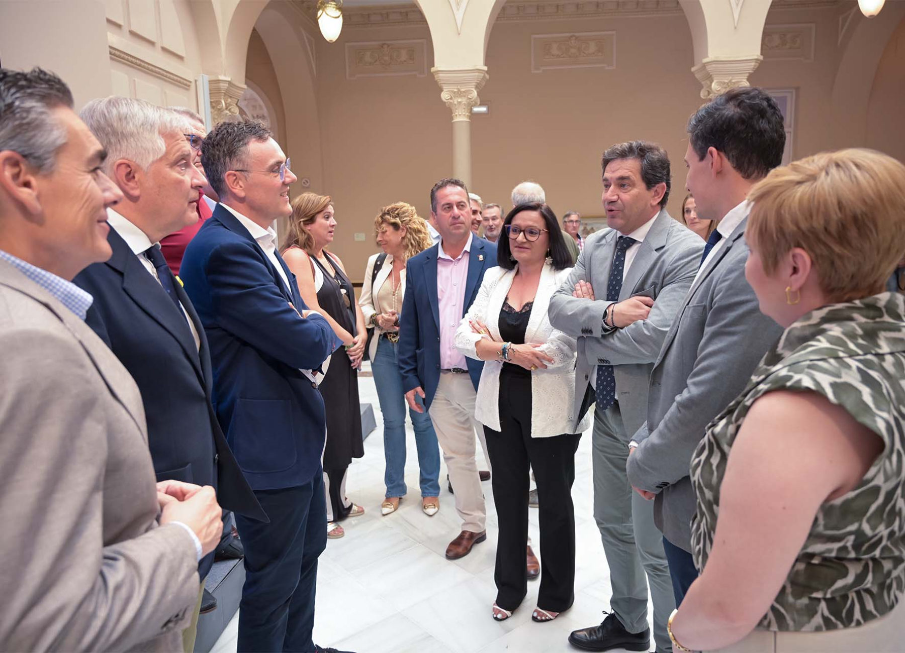Valverde: «Si conseguimos gestionar las zonas industriales con una perspectiva integral del territorio, las oportunidades se multiplicarán en nuestra provincia” 7 Valverde: «Si conseguimos gestionar las zonas industriales con una perspectiva integral del territorio, las oportunidades se multiplicarán en nuestra provincia”