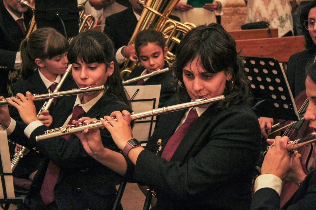 Argamasilla de Alba mantiene viva la tradición de la Virgen de Peñarroya con una noche de música y devoción 5 virgen penarroya argamasilla 10