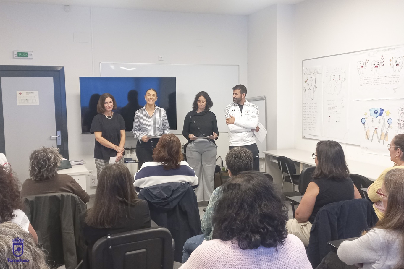25 mujeres mayores de 45 años finalizan el curso “Monitor de Aula Matinal, Comedor Escolar y Ludoteca” impartido en el CLIPE