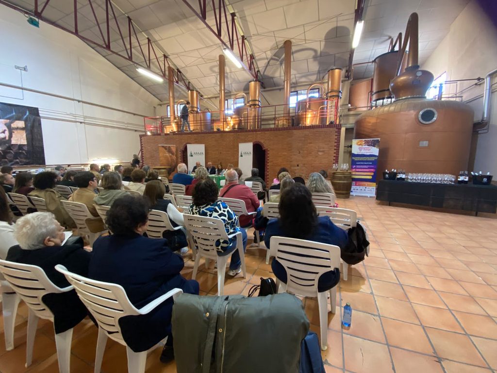 La mujer rural toma la palabra en Tomelloso: ASAJA reivindica su papel clave en el futuro del campo 19 acto mujeres rurales tomelloso 5