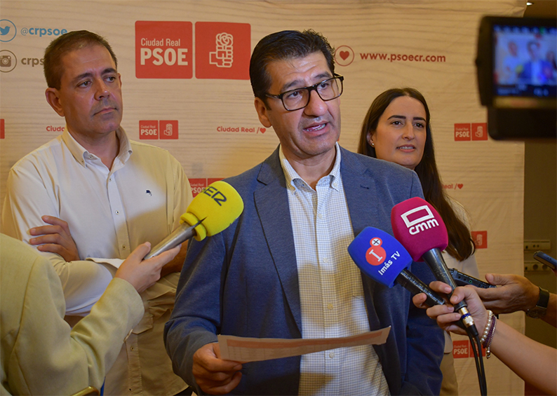 Caballero asegura que el PSOE se presenta a las elecciones con la idea de ganar: “Con diálogo, honestidad, con cercanía y con una campaña absolutamente limpia”