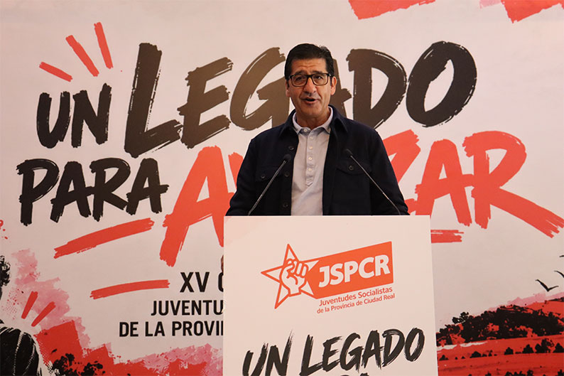Caballero reivindica las políticas de juventud del Gobierno de Page como la nueva ley de vivienda y los avances en empleo o educación pública