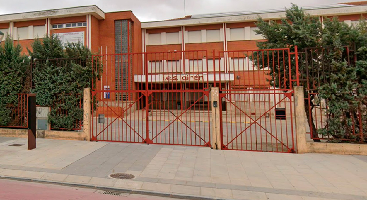 La Biblioteca del IES Airén acogerá este domingo un Café Filosófico abierto a la comunidad educativa