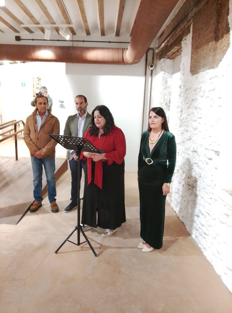 Carmen Belén Serrano reúne 25 años de creación en ‘El alma de la tierra’ 1 carmen belen serrano exposicion calma 4
