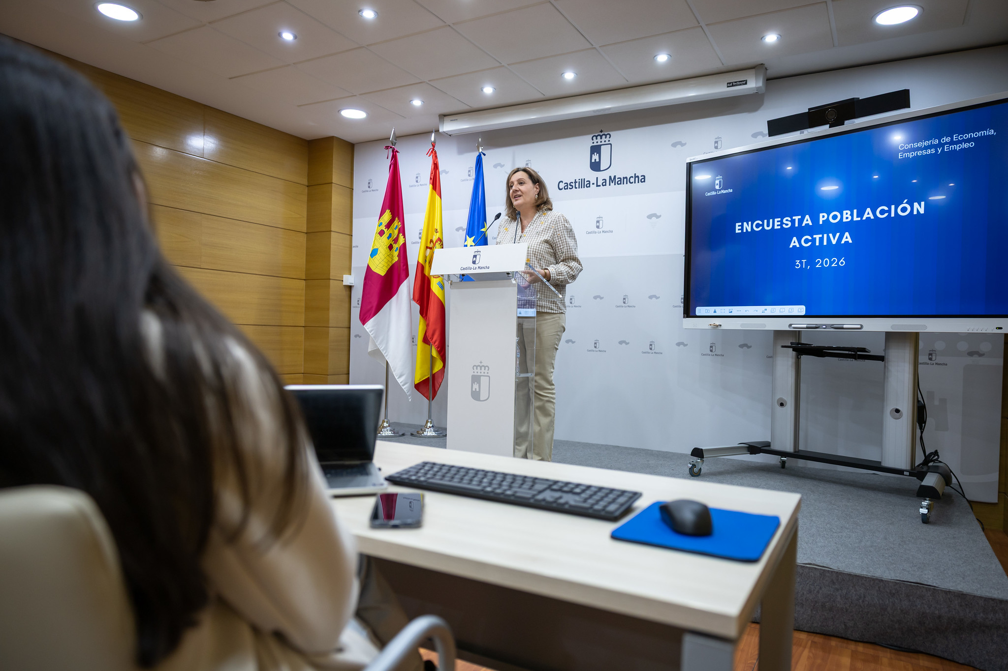 Castilla-La Mancha supera por primera vez las 980.000 personas ocupadas tras crear uno de cada cuatro empleos del país desde junio 1 Castilla-La Mancha supera por primera vez las 980.000 personas ocupadas tras crear uno de cada cuatro empleos del país desde junio