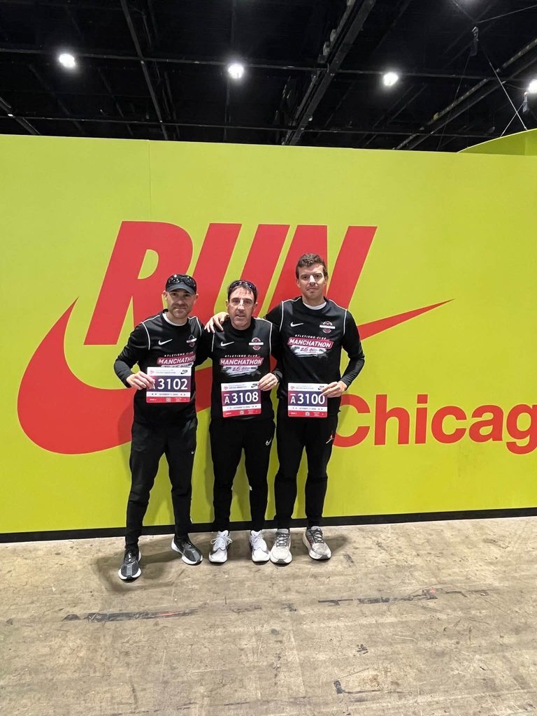 El A.C. Manchathon deja su huella en la Maratón de Chicago 2026 9 chicago maraton ac manchathon 4 768x1024 1