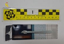 La Guardia Civil detiene en Almansa a dos presuntos “cogoteros” especializados en el hurto a personas mayores La Guardia Civil detiene en Almansa a dos presuntos “cogoteros” especializados en el hurto a personas mayores
