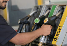 La gasolina y el diésel tienen una rebaja fiscal de 20 céntimos por litro durante octubre: qué significa realmente La gasolina y el diésel tienen una rebaja fiscal de 20 céntimos por litro durante octubre: qué significa realmente
