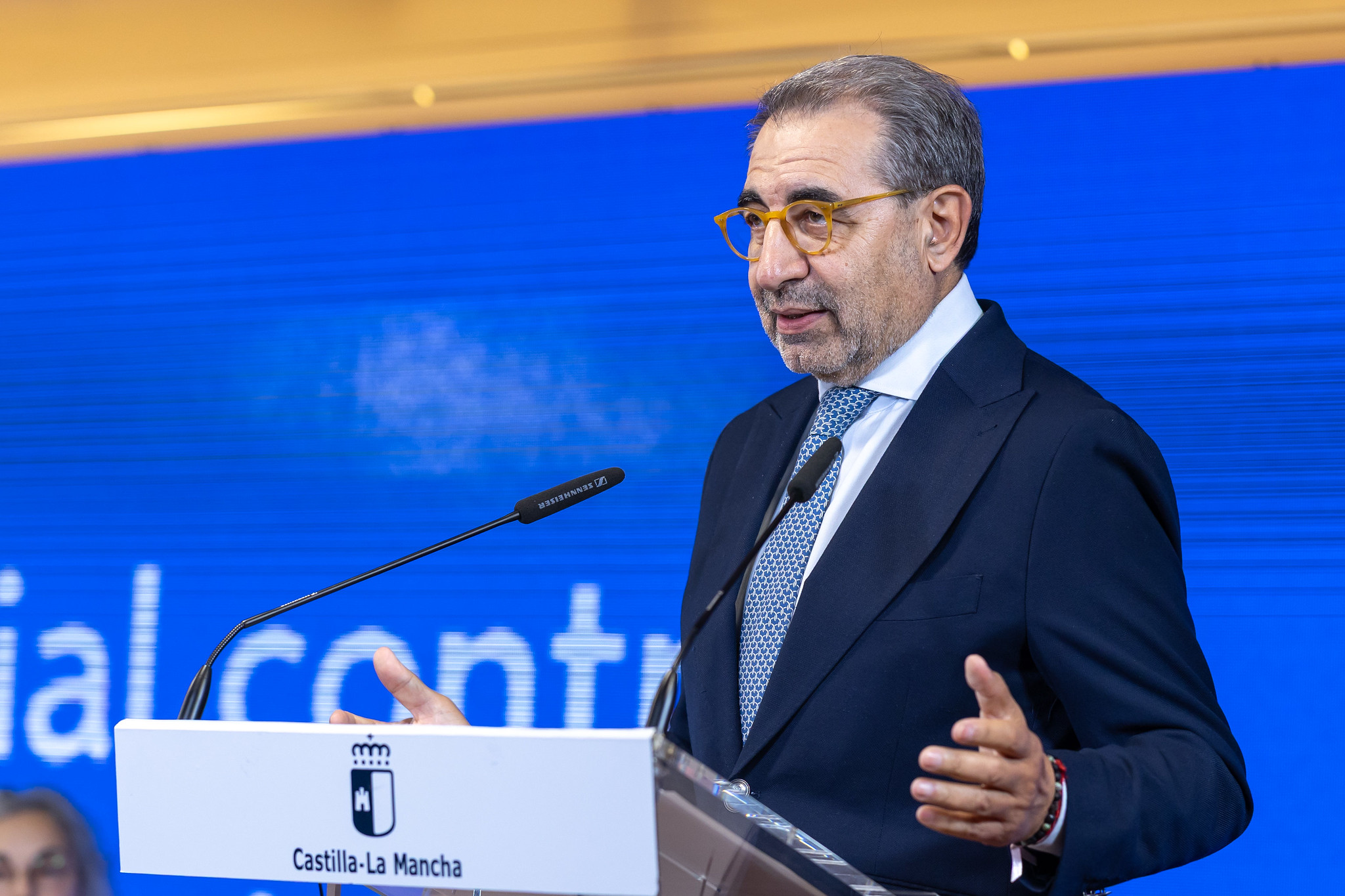 El Gobierno de Castilla-La Mancha presenta el Plan contra el cáncer como un compromiso por la equidad en la prestación de servicios 3 El Gobierno de Castilla-La Mancha presenta el Plan contra el cáncer como un compromiso por la equidad en la prestación de servicios