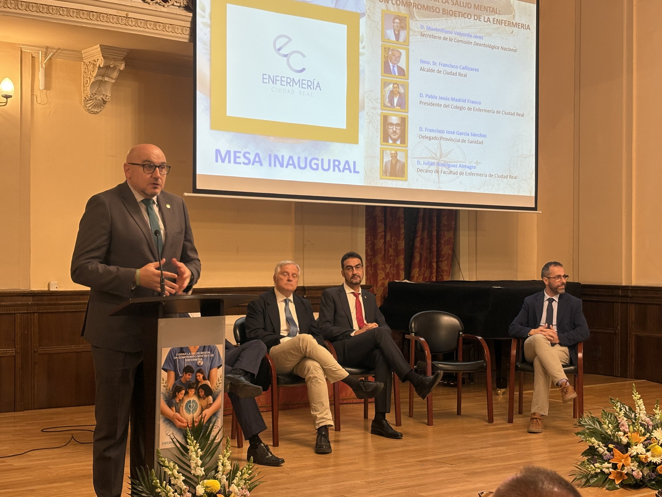 El Gobierno regional destaca el compromiso ético de la Enfermería y el abordaje multidisciplinar en la atención de la salud mental 2 El Gobierno regional destaca el compromiso ético de la Enfermería y el abordaje multidisciplinar en la atención de la salud mental