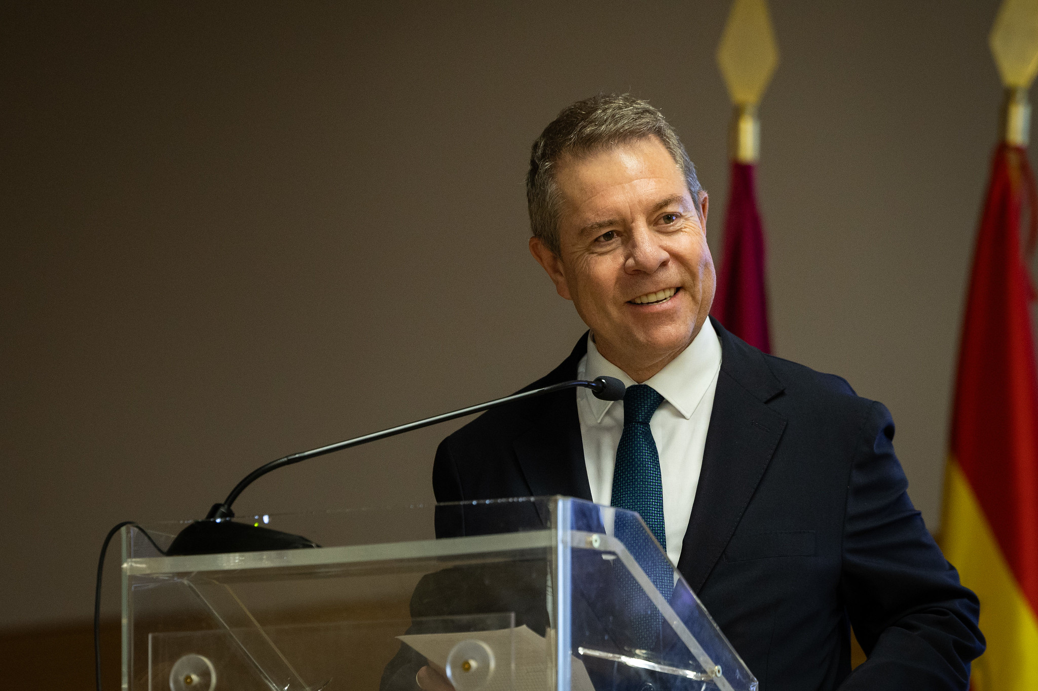 García-Page clausura el acto del 30 aniversario de FUTUCAM 1 El presidente de Castilla-La Mancha, Emiliano García-Page, promueve un Gobierno con “voluntad y obligación de ayuda”