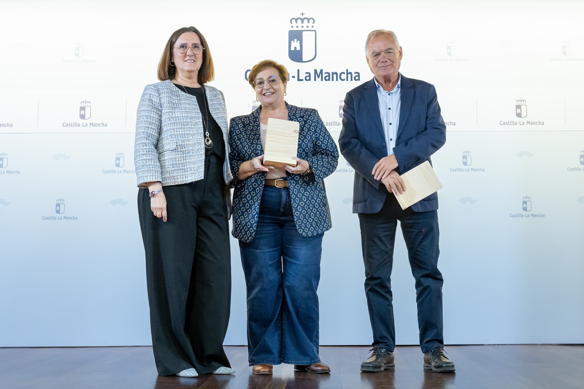 El proyecto de Presupuestos de 2027 contempla 178,2 millones de euros para la atención a personas con discapacidad en Castilla-La Mancha 1 El proyecto de Presupuestos de 2027 contempla 178,2 millones de euros para la atención a personas con discapacidad en Castilla-La Mancha