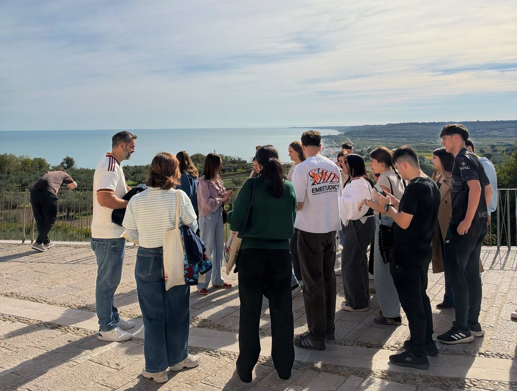 El IES Francisco García Pavón celebra los Erasmus Days en Italia con su segunda movilidad del proyecto “Cruzando Fronteras” 13 erasmus days pavon 14