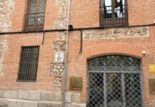 Minuto de silencio por las víctimas de Urda a las 20:00 horas ante los ayuntamientos de España Minuto de silencio por las víctimas de Urda a las 20:00 horas ante los ayuntamientos de España