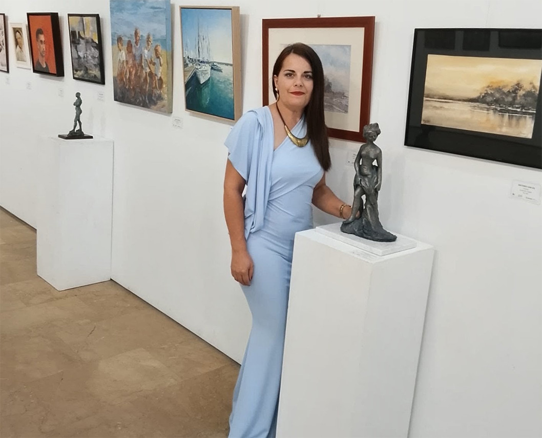 Carmen Belén Serrano expone “Figura de una Reina” en el 45º Certamen de Pequeño Formato de Madrid
