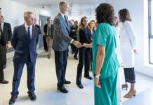 Sus Majestades los Reyes y García-Page visitan en Toledo a los heridos del accidente ferroviario de Urda: 50 siguen hospitalizados Sus Majestades los Reyes y García-Page visitan en Toledo a los heridos del accidente ferroviario de Urda: 50 siguen hospitalizados