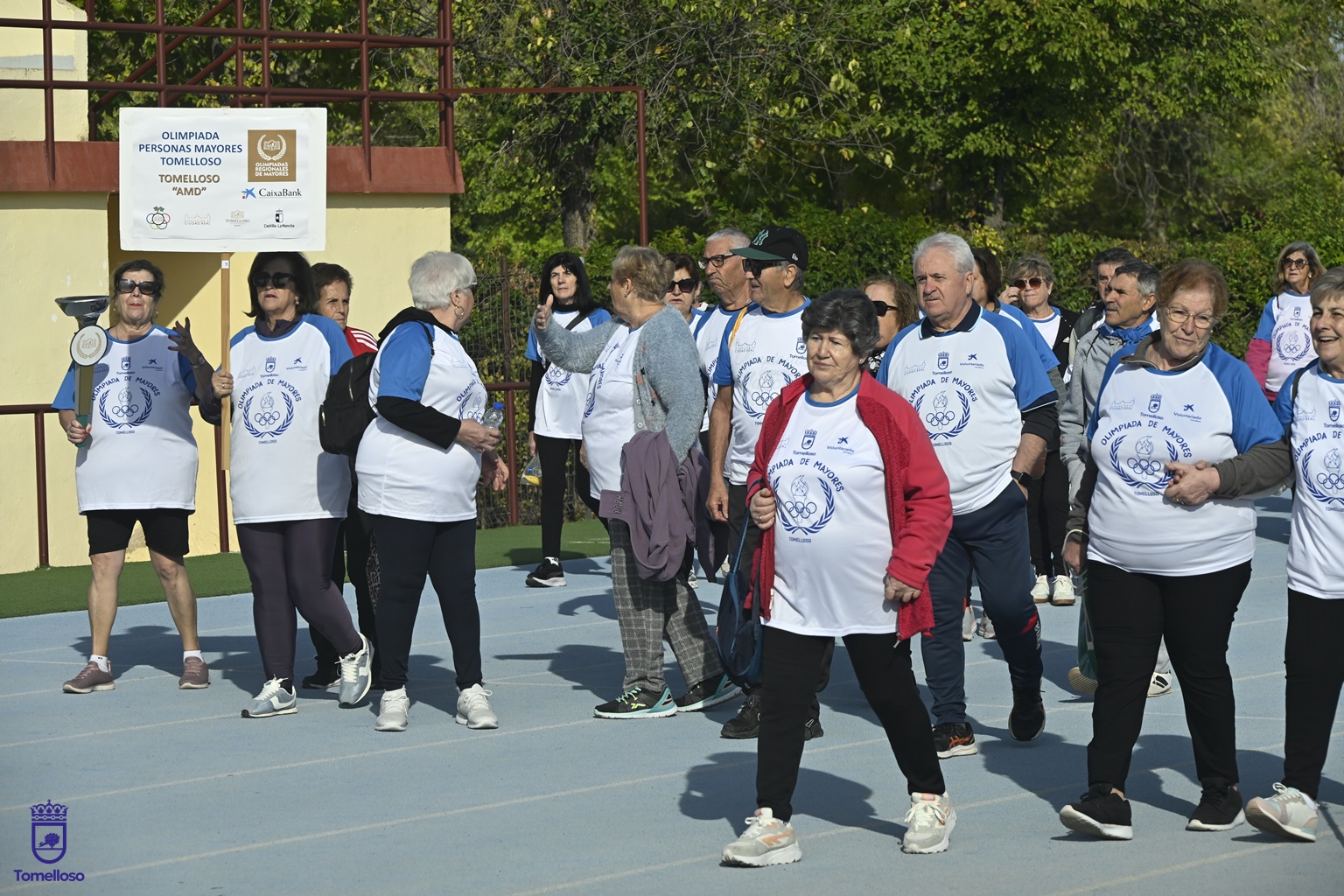Tomelloso convierte su Ciudad Deportiva en una gran fiesta del envejecimiento activo con cerca de 500 mayores 12 Gran acogida a la VII Olimpiada de Mayores celebrada este sábado en la Ciudad Deportiva