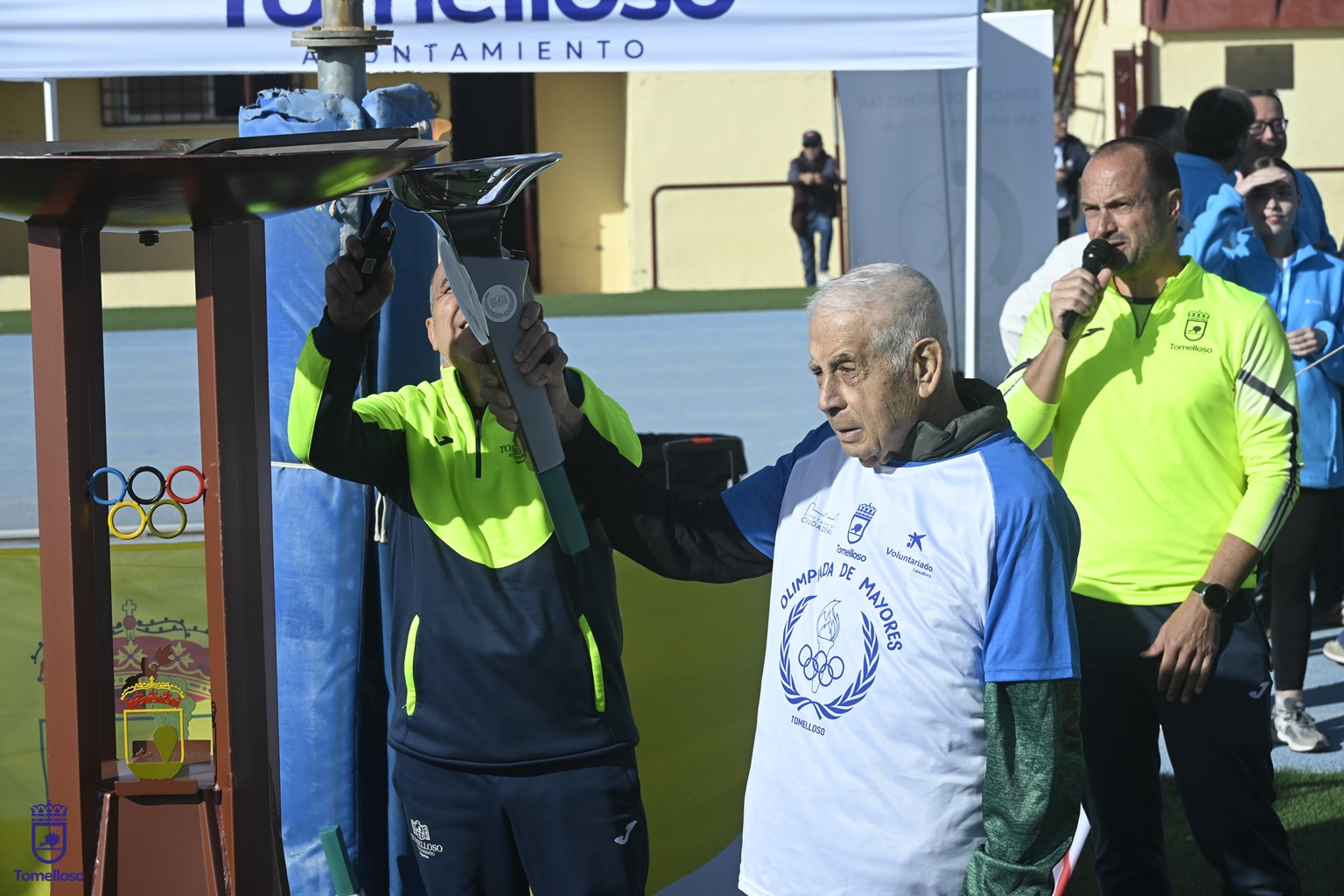Tomelloso convierte su Ciudad Deportiva en una gran fiesta del envejecimiento activo con cerca de 500 mayores 15 Gran acogida a la VII Olimpiada de Mayores celebrada este sábado en la Ciudad Deportiva