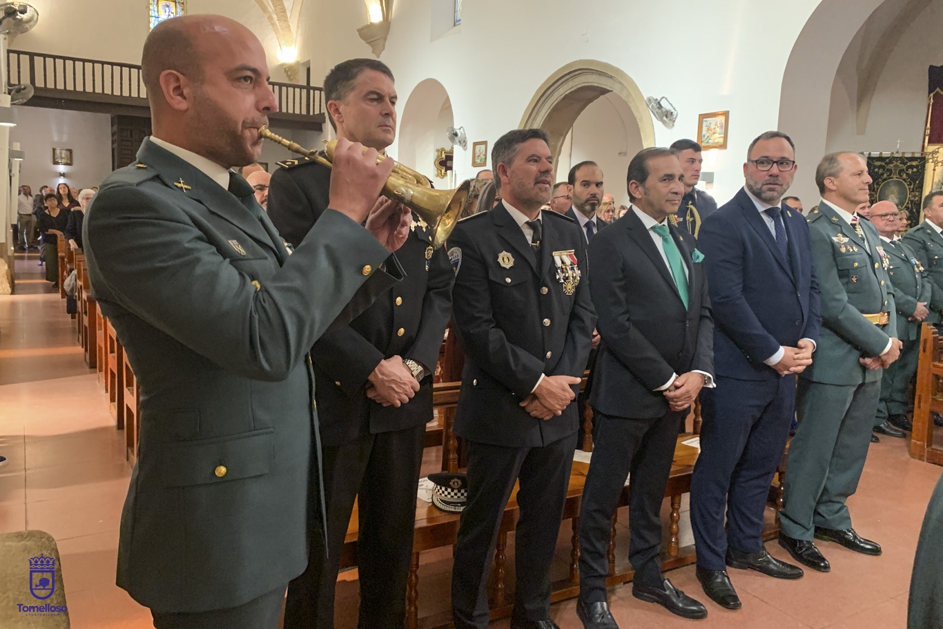 Tomelloso reconoce la labor de la Guardia Civil en el Día del Pilar antes de concederle la Medalla de Oro 8 Javier Navarro destaca la profesionalidad, entrega y vocación de servicio de la Guardia Civil en la celebración de su patrona