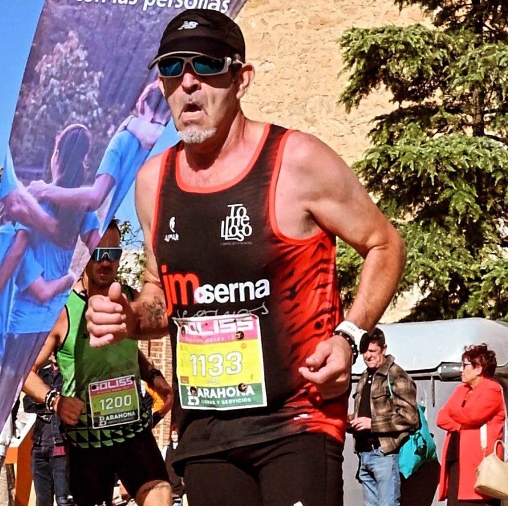 El CDE JM Serna Seguros brilla con dos podios y grandes marcas en el exigente 10K de Socu&eacute;llamos