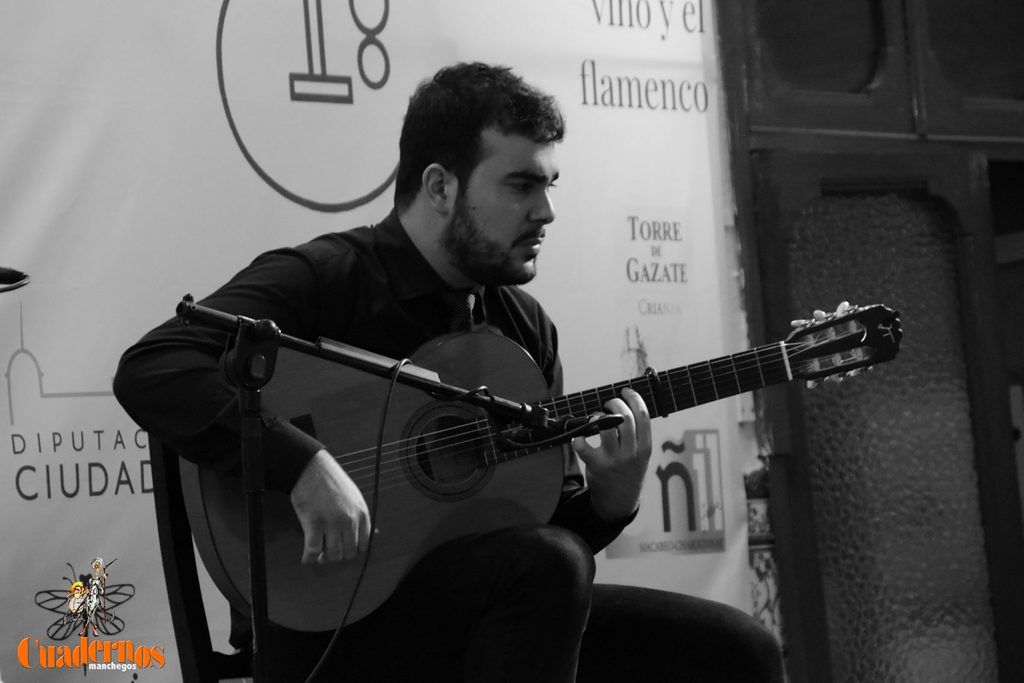 Juan José Heredia, Alfonso León, Roberto Lorente, Lucía Moreno y Susana Romero, finalistas del I Concurso Nacional de Cante Flamenco de Tomelloso 8 juan jose heredia alfonso leon roberto lorente lucia moreno susana romero finalistas cante flamenco tomelloso 89
