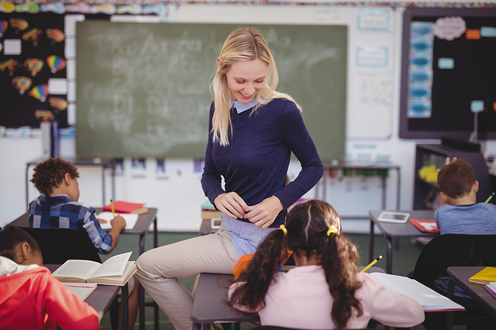 La educación no necesita ni propaganda ni trincheras