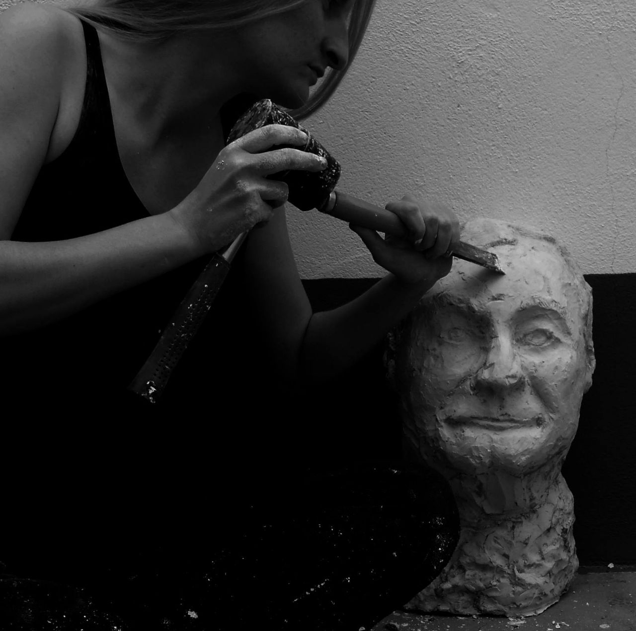 ​El arte manchego cruza fronteras: la artista tomellosera «MAKU», seleccionada para la exposición internacional «DAS ICH IN MIR» en Potsdam