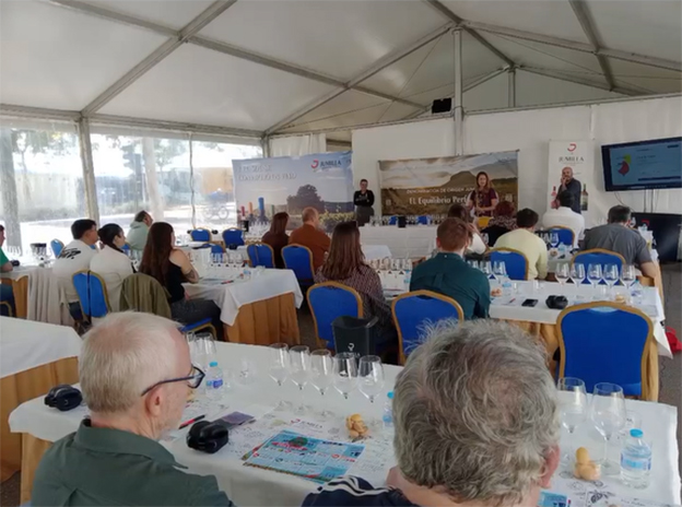 María Victoria Jiménez Quevedo se impone en el II Concurso de Cata a Ciegas de la DO Jumilla 1 María Victoria Jiménez Quevedo se impone en el II Concurso de Cata a Ciegas de la DO Jumilla