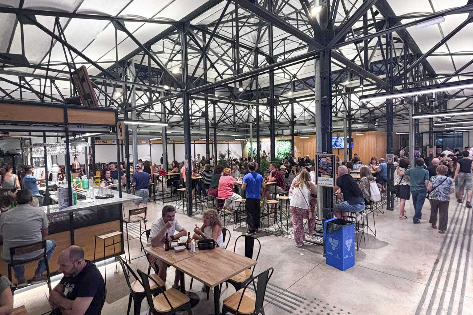 El Mercado de Abastos de Tomelloso acoge este domingo una nueva cita con el Rastro Vintage