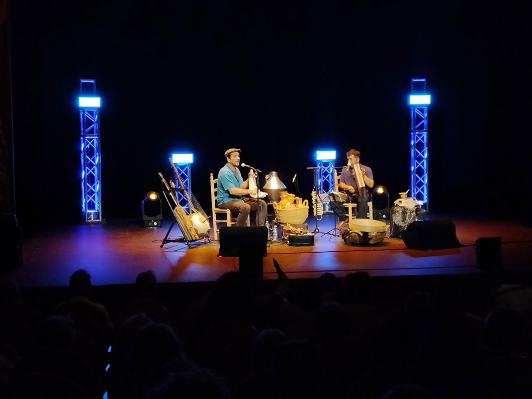 El 40º Encuentro de Poesía Española recupera las palabras, la cultura campesina y los sonidos ancestrales con la actuación de “Naán Dúo”