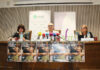 La campaña «Nos lo tomamos a pecho» llega a las farmacias de Ciudad Real como proyecto piloto para sumar fuerzas contra el cáncer La campaña «Nos lo tomamos a pecho» llega a las farmacias de Ciudad Real como proyecto piloto para sumar fuerzas contra el cáncer