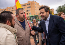 Núñez reivindica al PP como «el partido del campo» apostando por un cambio de políticas agrarias a nivel nacional y regional Núñez reivindica al PP como "el partido del campo" apostando por un cambio de políticas agrarias a nivel nacional y regional