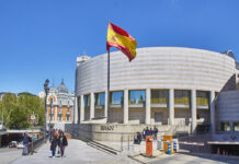 El Senado publica cuatro plazas de empleo: tres de informática y una de médico El Senado publica cuatro plazas de empleo: tres de informática y una de médico