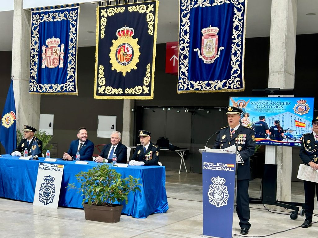 Ciudad Real celebra el Día de la Policía Nacional con 22 condecoraciones al Mérito Policial 5 policianacional dia cr 7