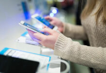 Qué miran los españoles cuando compran un móvil: batería, privacidad y rendimiento están entre las principales preocupaciones Qué miran los españoles cuando compran un móvil: batería, privacidad y rendimiento están entre las principales preocupaciones