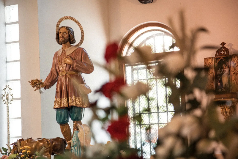 Agustín Ferrín Lahoz gana el III Concurso de Fotografía Alejandro Villena Salinas con ‘San Isidro en su ermita’ 1 sanisidfroensuermita