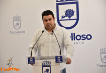 El PSOE de Tomelloso pide explicaciones al equipo de Gobierno por el retraso en la incorporación de cinco policías locales en Tomelloso El PSOE de Tomelloso pide explicaciones al equipo de Gobierno por el retraso en la incorporación de cinco policías locales en Tomelloso