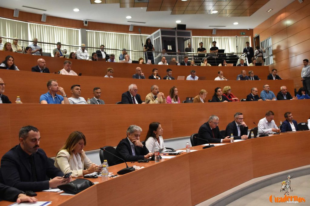 La Cooperativa Virgen de las Viñas sitúa a Tomelloso en el centro del debate europeo sobre el futuro del vino 38 sextareunion intergrupo del vino 02