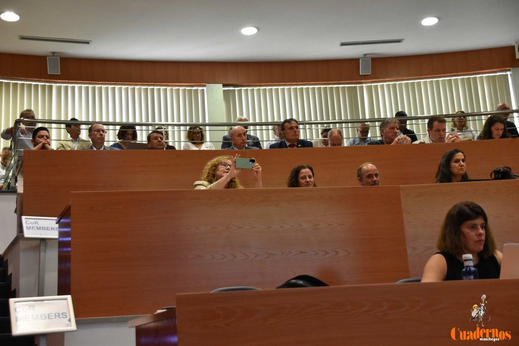 La Cooperativa Virgen de las Viñas sitúa a Tomelloso en el centro del debate europeo sobre el futuro del vino 36 sextareunion intergrupo del vino 04