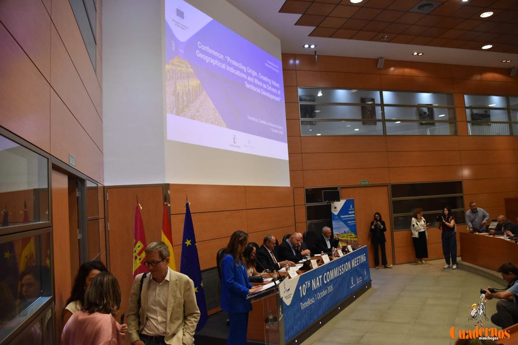 La Cooperativa Virgen de las Viñas sitúa a Tomelloso en el centro del debate europeo sobre el futuro del vino 1 sextareunion intergrupo del vino 39