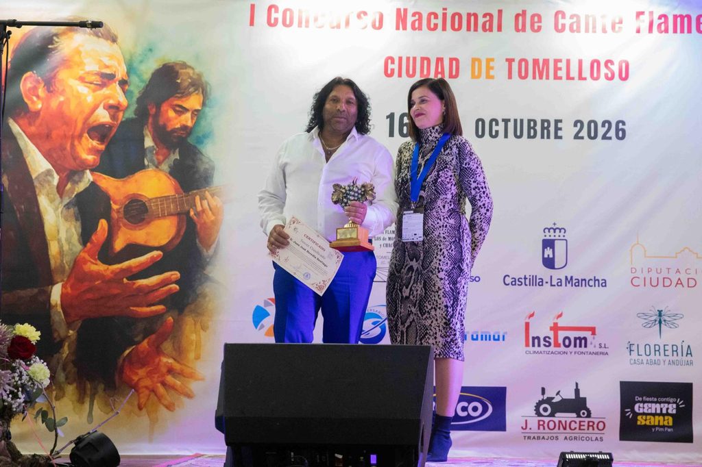 susana romero ganadora cante flamenco tomelloso 3