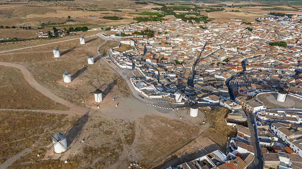 Castilla-La Mancha afronta un jueves de temperaturas más contenidas y mañanas frescas