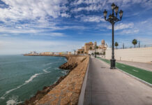 Las altas presiones dominan España este jueves, con temperaturas de hasta 34 grados en Sevilla Las altas presiones dominan España este jueves, con temperaturas de hasta 34 grados en Sevilla