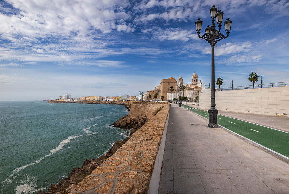 Las altas presiones dominan España este jueves, con temperaturas de hasta 34 grados en Sevilla