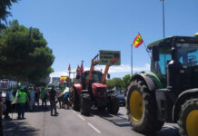 ASAJA, COAG y Unión de Uniones convocan una gran tractorada en Madrid el 28 de octubre por un campo con futuro ASAJA, COAG Y Unión de Uniones convocan una gran tractorada en Madrid el 28 de octubre por un acampo con futuro